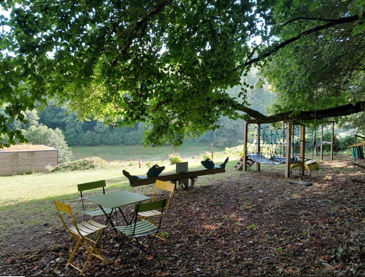 Chalet Charmant A Saint-Sylvestre Avec Terrasse Et Jardin Ambazac ภายนอก รูปภาพ